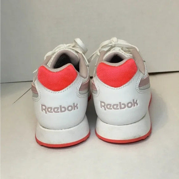 Reebok Women's Classic Harman Ripple Sneaker - Picture 5 of 10